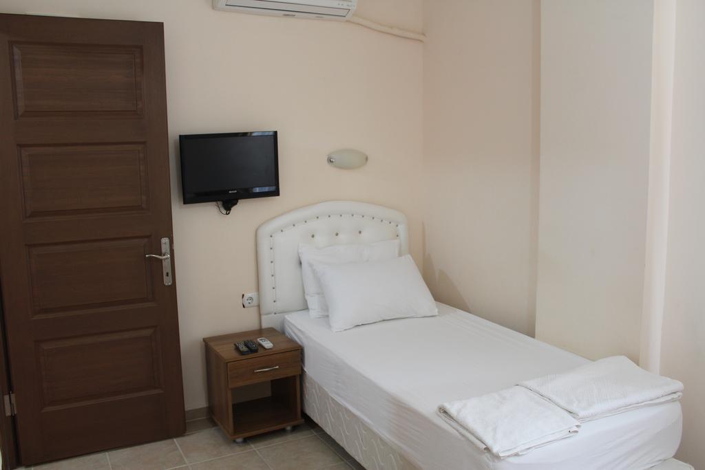 Deniz Apart Hotel 帕拉姆布库 外观 照片